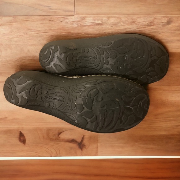 Columbia Women’s Addie Brown Leather Clogs Size 8 NWOT Slip-On - Picture 4 of 5